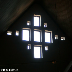 Glasbaustein-Fenster des Südgiebels