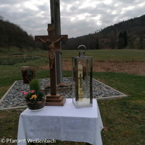 Altar im Freien.